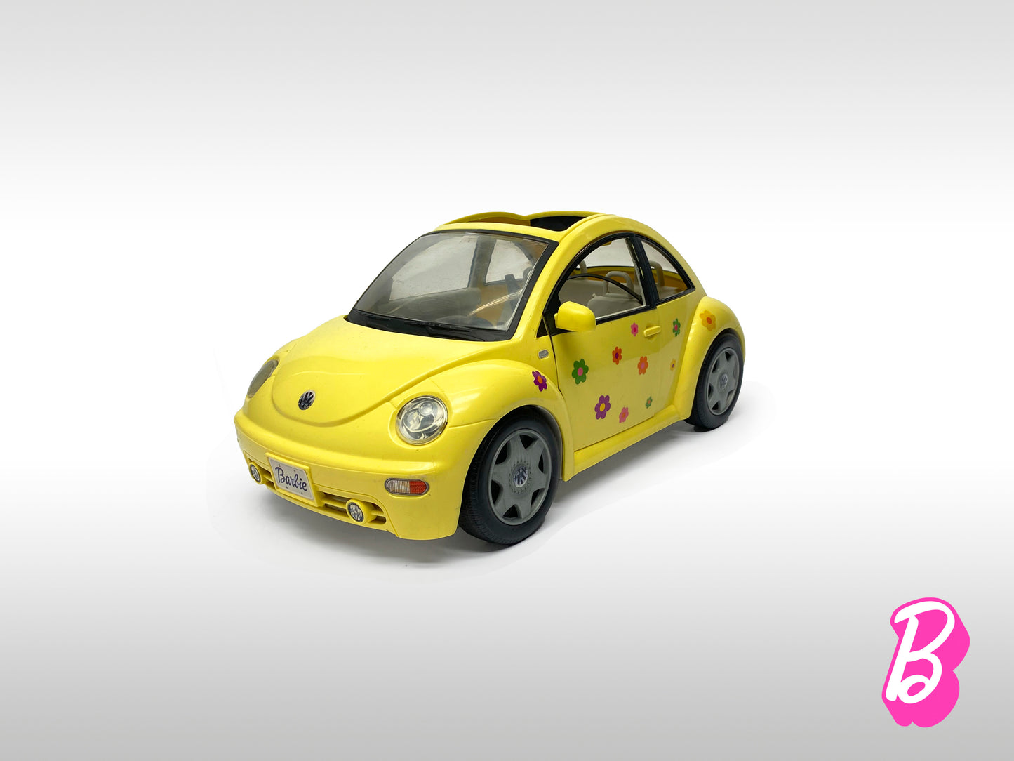2000 Barbie® Volkswagen® New Beetle®