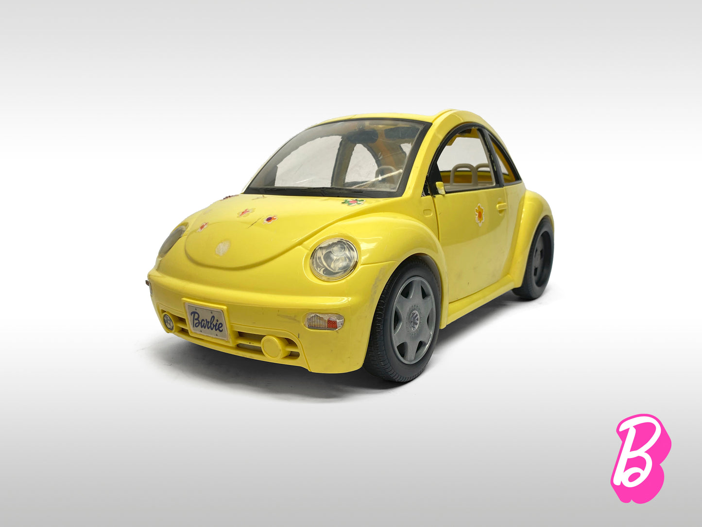 2000 Barbie® Volkswagen® New Beetle®