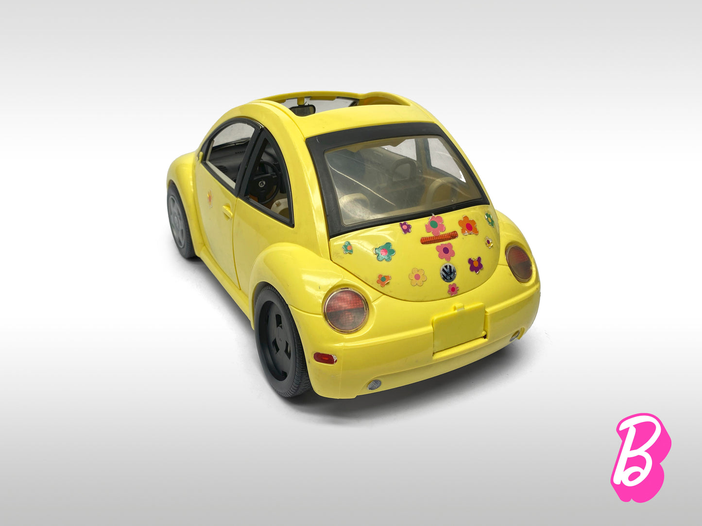 2000 Barbie® Volkswagen® New Beetle®