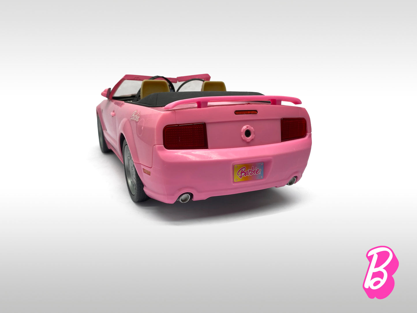 2006 Barbie® Mustang Convertible